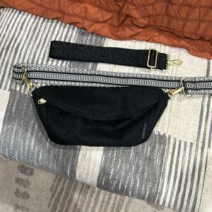 Canvelle Fanny pack